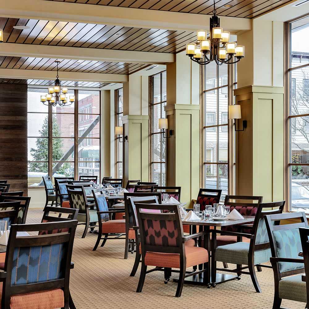 WRJ Dining 2023 06 08 160408